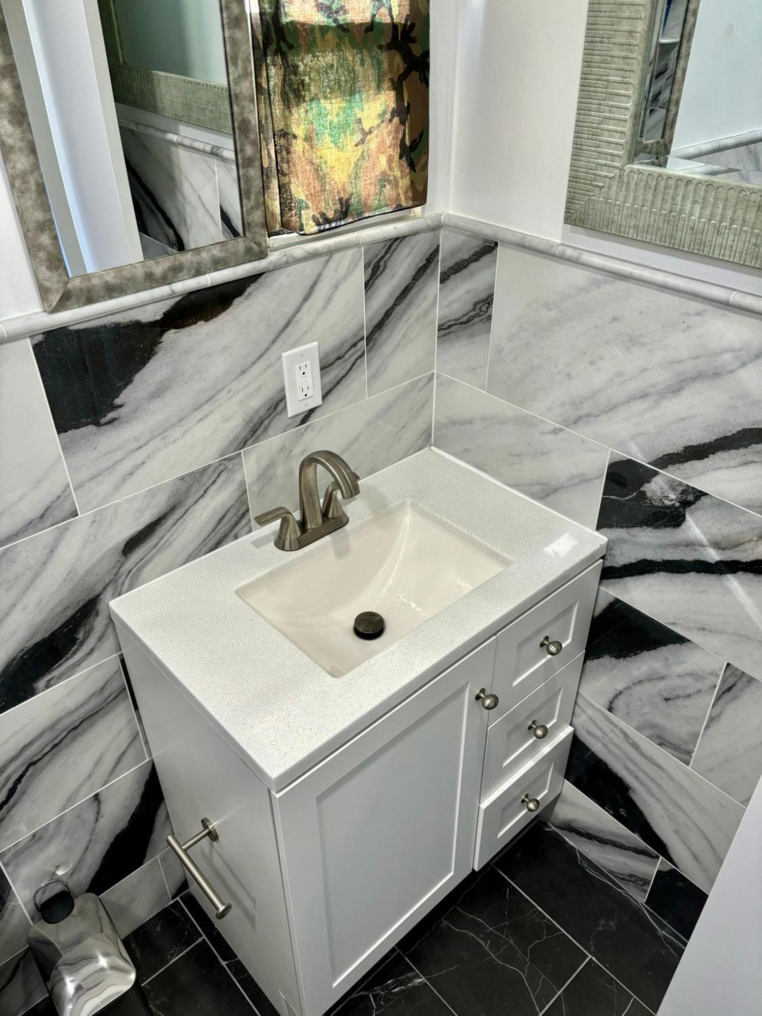 Iron Bound Gem Apartment Newark Ngoại thất bức ảnh